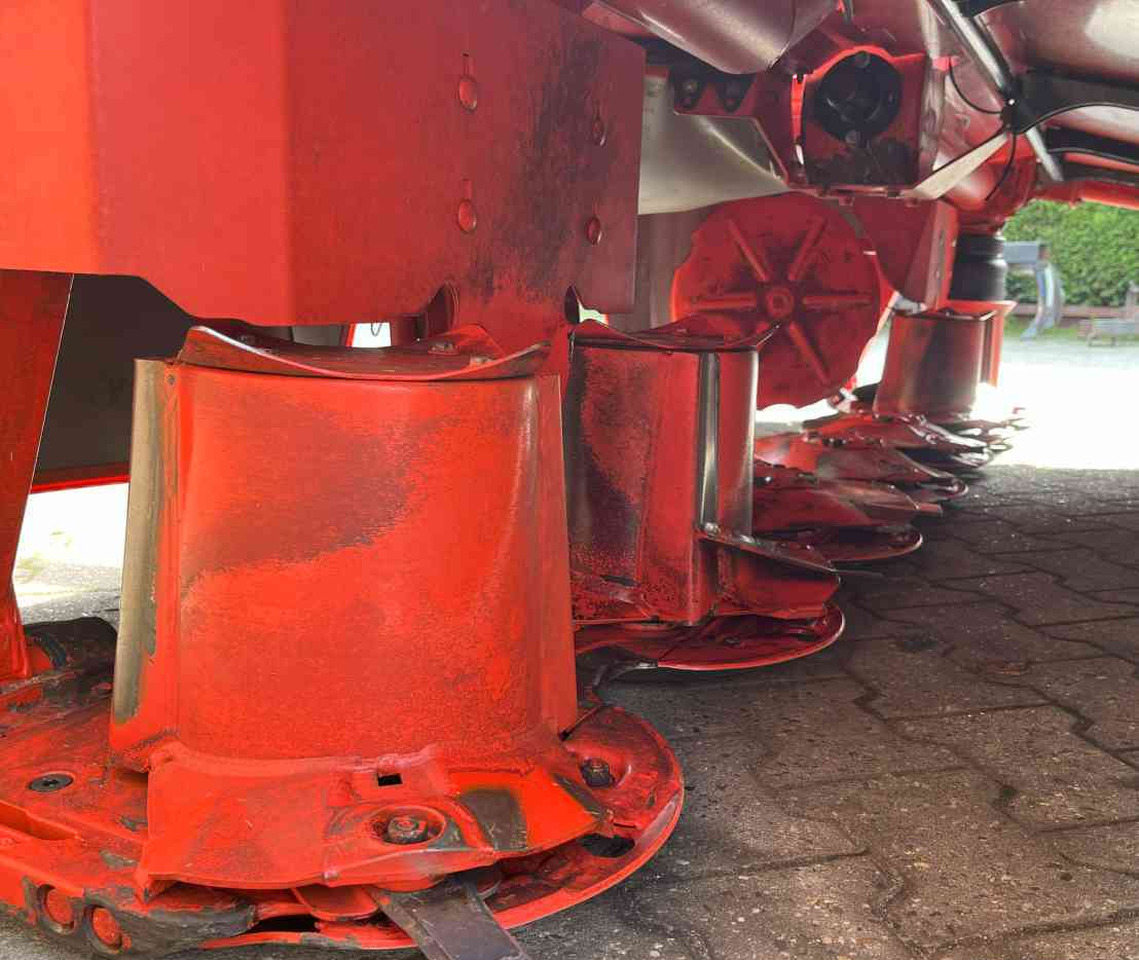 Kuhn GMD3123F-FF frontmaaier weidebouwmachines - Kosilica: slika Kuhn GMD3123F-FF frontmaaier weidebouwmachines - Kosilica Kuhn GMD3123F-FF frontmaaier weidebouwmachines - Kosilica: slika Kuhn GMD3123F-FF frontmaaier weidebouwmachines - Kosilica