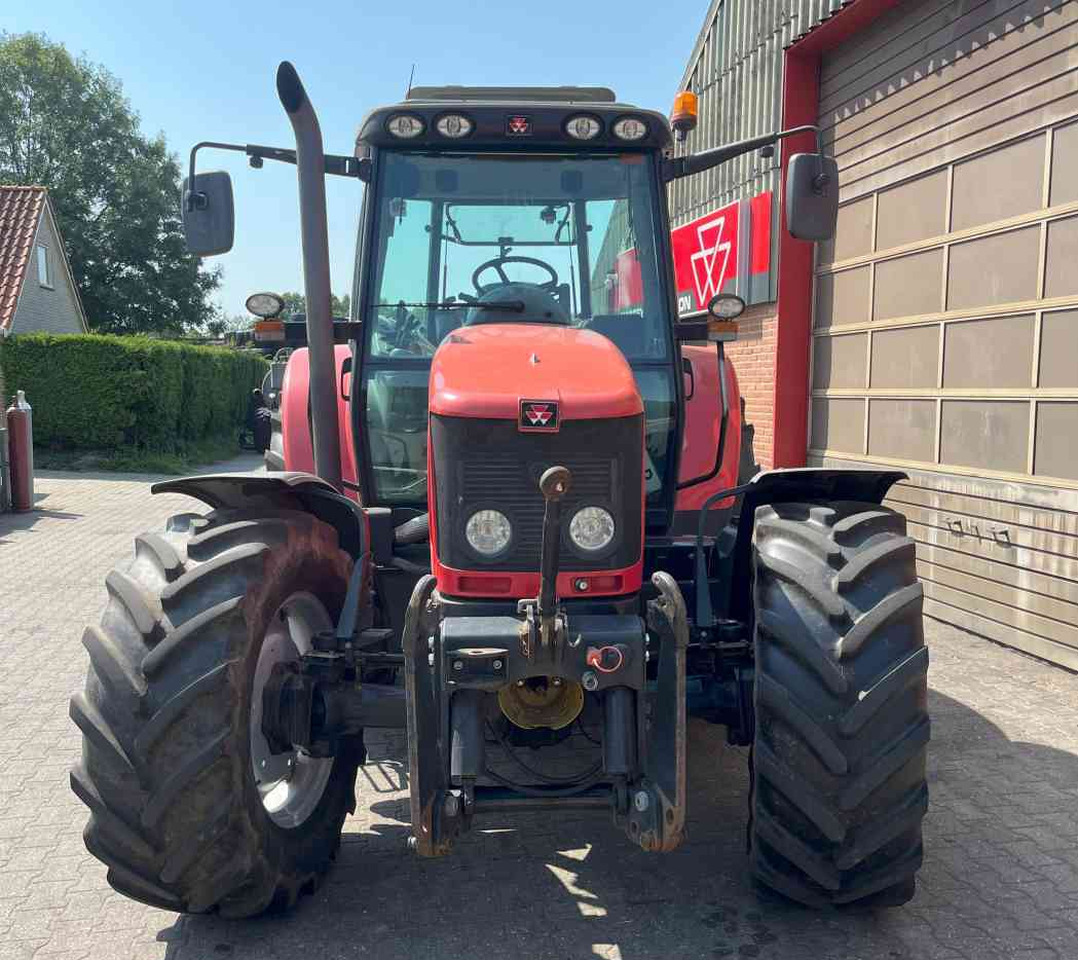 Massey Ferguson 6455 Tier-3 Dyna-6 Tractoren - Traktor: slika Massey Ferguson 6455 Tier-3 Dyna-6 Tractoren - Traktor Massey Ferguson 6455 Tier-3 Dyna-6 Tractoren - Traktor: slika Massey Ferguson 6455 Tier-3 Dyna-6 Tractoren - Traktor