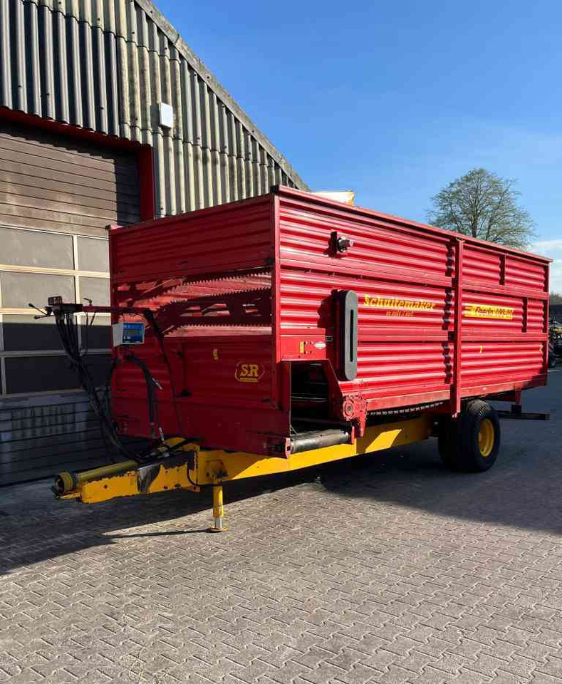 Schuitemaker Feedo 100-20 voerdoseerwagen voerwagen, voermachines - Vagon-miješalica za krmivo: slika Schuitemaker Feedo 100-20 voerdoseerwagen voerwagen, voermachines - Vagon-miješalica za krmivo Schuitemaker Feedo 100-20 voerdoseerwagen voerwagen, voermachines - Vagon-miješalica za krmivo: slika Schuitemaker Feedo 100-20 voerdoseerwagen voerwagen, voermachines - Vagon-miješalica za krmivo