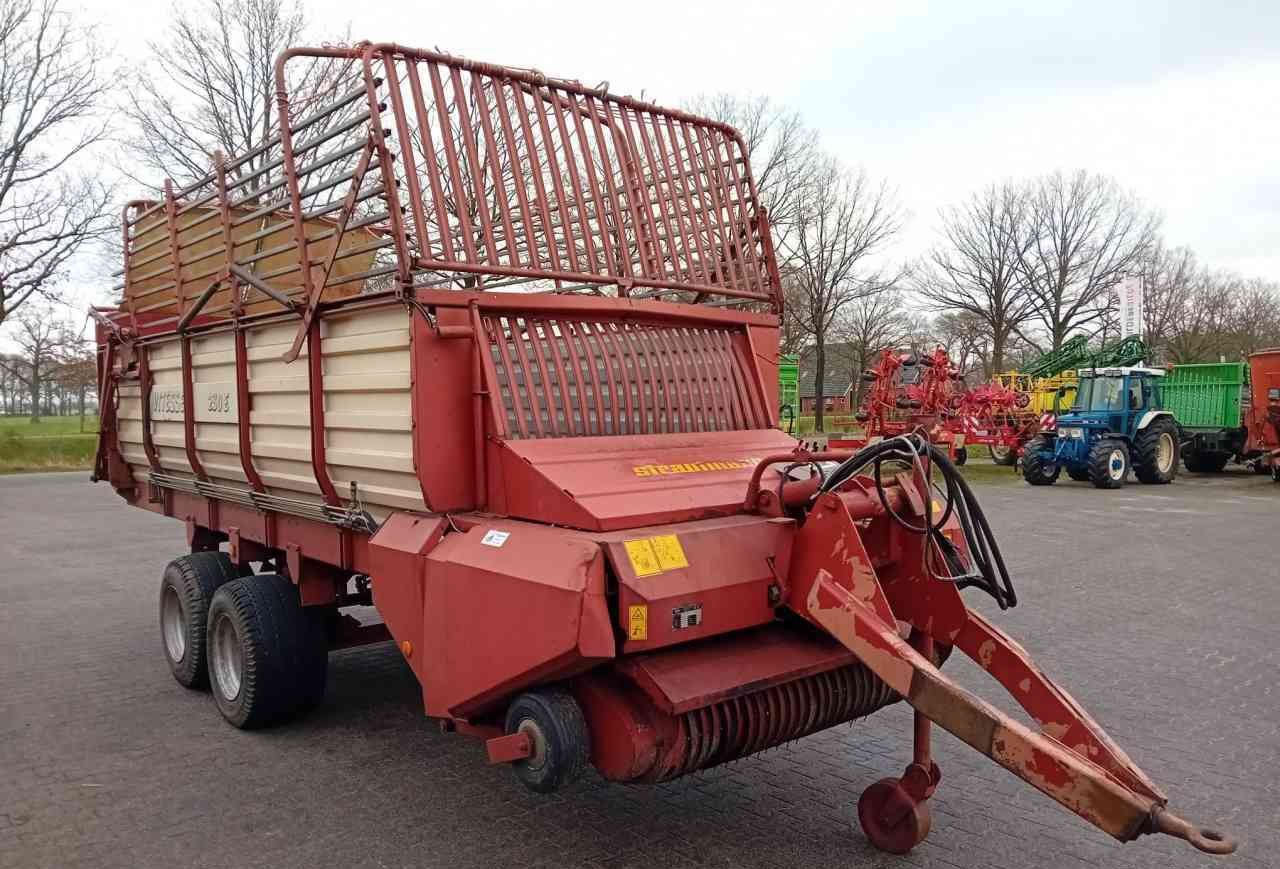 Strautmann Vitesse 230E opraapwagen, ladewagen, weidebouwmachines - Samoutovarni vagon: slika Strautmann Vitesse 230E opraapwagen, ladewagen, weidebouwmachines - Samoutovarni vagon Strautmann Vitesse 230E opraapwagen, ladewagen, weidebouwmachines - Samoutovarni vagon: slika Strautmann Vitesse 230E opraapwagen, ladewagen, weidebouwmachines - Samoutovarni vagon