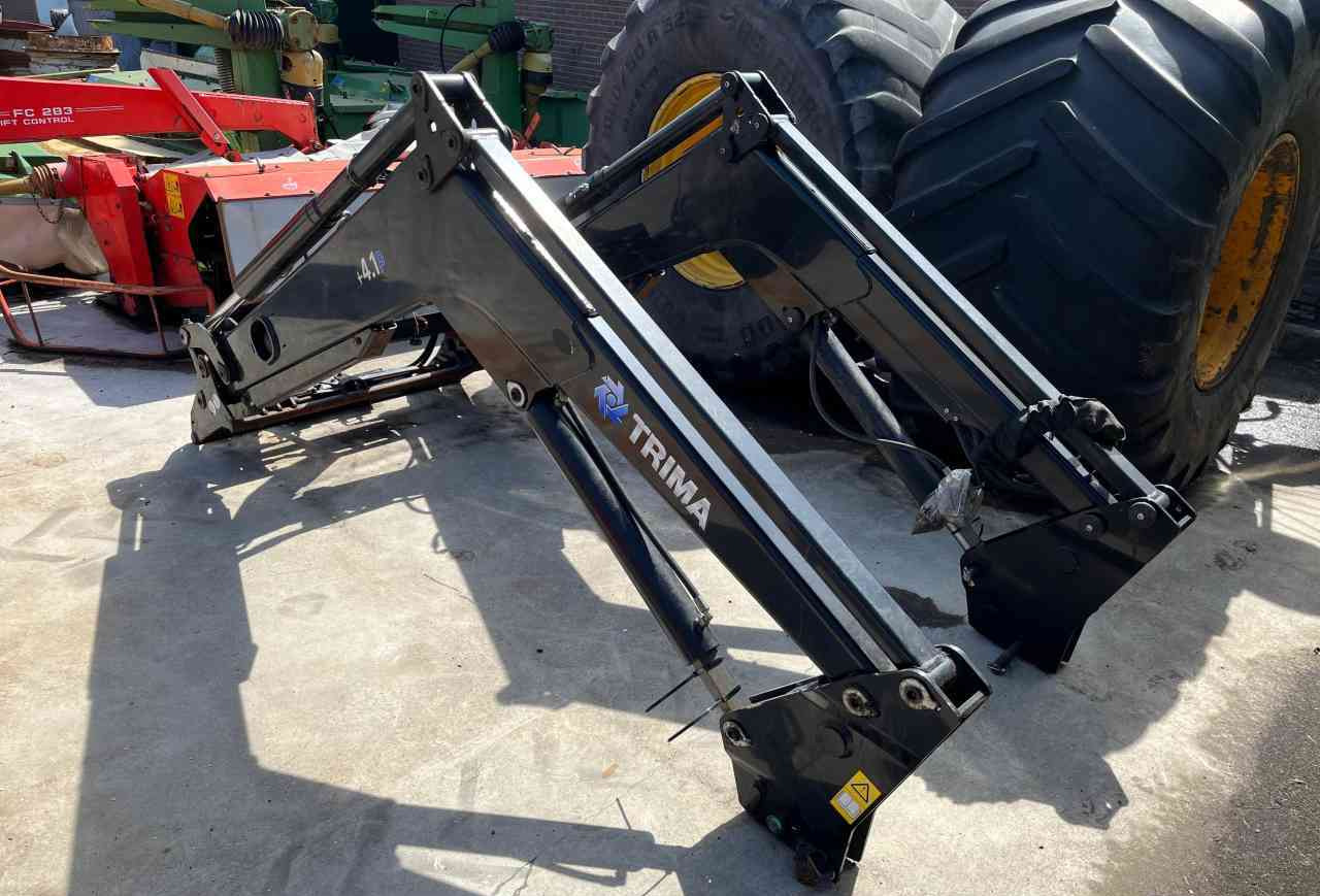 Trima +4.1P Voorlader, Frontlader, Loader, tractoren - Prednji utovarivač za traktor: slika Trima +4.1P Voorlader, Frontlader, Loader, tractoren - Prednji utovarivač za traktor Trima +4.1P Voorlader, Frontlader, Loader, tractoren - Prednji utovarivač za traktor: slika Trima +4.1P Voorlader, Frontlader, Loader, tractoren - Prednji utovarivač za traktor