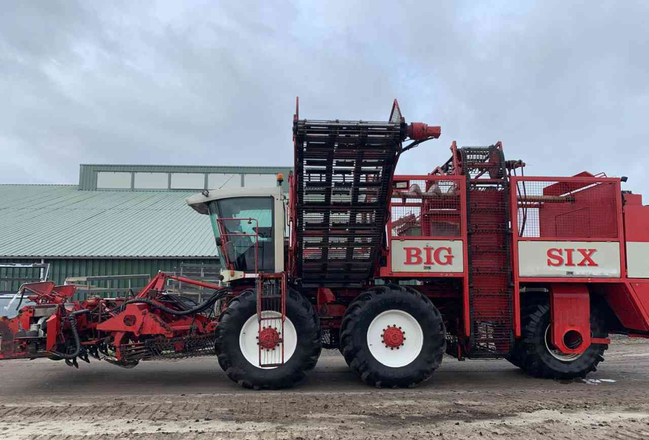 WKM Agrifac WKM BIG SIX Bietenrooier, rooimachines, oogstmachines. - Kombajn za šećernu repu: slika WKM Agrifac WKM BIG SIX Bietenrooier, rooimachines, oogstmachines. - Kombajn za šećernu repu WKM Agrifac WKM BIG SIX Bietenrooier, rooimachines, oogstmachines. - Kombajn za šećernu repu: slika WKM Agrifac WKM BIG SIX Bietenrooier, rooimachines, oogstmachines. - Kombajn za šećernu repu