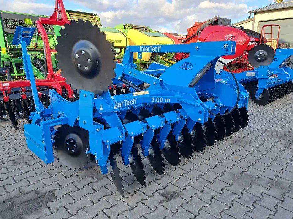 Agregat talerzowy INTER-TECH 2,7 3,0 4,0M hydropak - Tanjurača: slika Agregat talerzowy INTER-TECH 2,7 3,0 4,0M hydropak - Tanjurača Agregat talerzowy INTER-TECH 2,7 3,0 4,0M hydropak - Tanjurača: slika Agregat talerzowy INTER-TECH 2,7 3,0 4,0M hydropak - Tanjurača