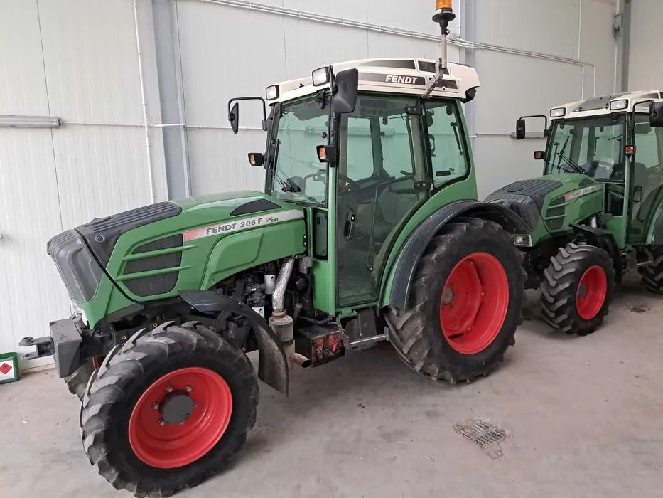 Ciągnik Fendt 208F Vario TMS sadownik - Traktor: slika Ciągnik Fendt 208F Vario TMS sadownik - Traktor Ciągnik Fendt 208F Vario TMS sadownik - Traktor: slika Ciągnik Fendt 208F Vario TMS sadownik - Traktor