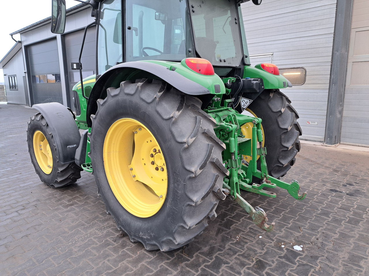 Ciągnik John Deere 5090m - Traktor: slika Ciągnik John Deere 5090m - Traktor Ciągnik John Deere 5090m - Traktor: slika Ciągnik John Deere 5090m - Traktor