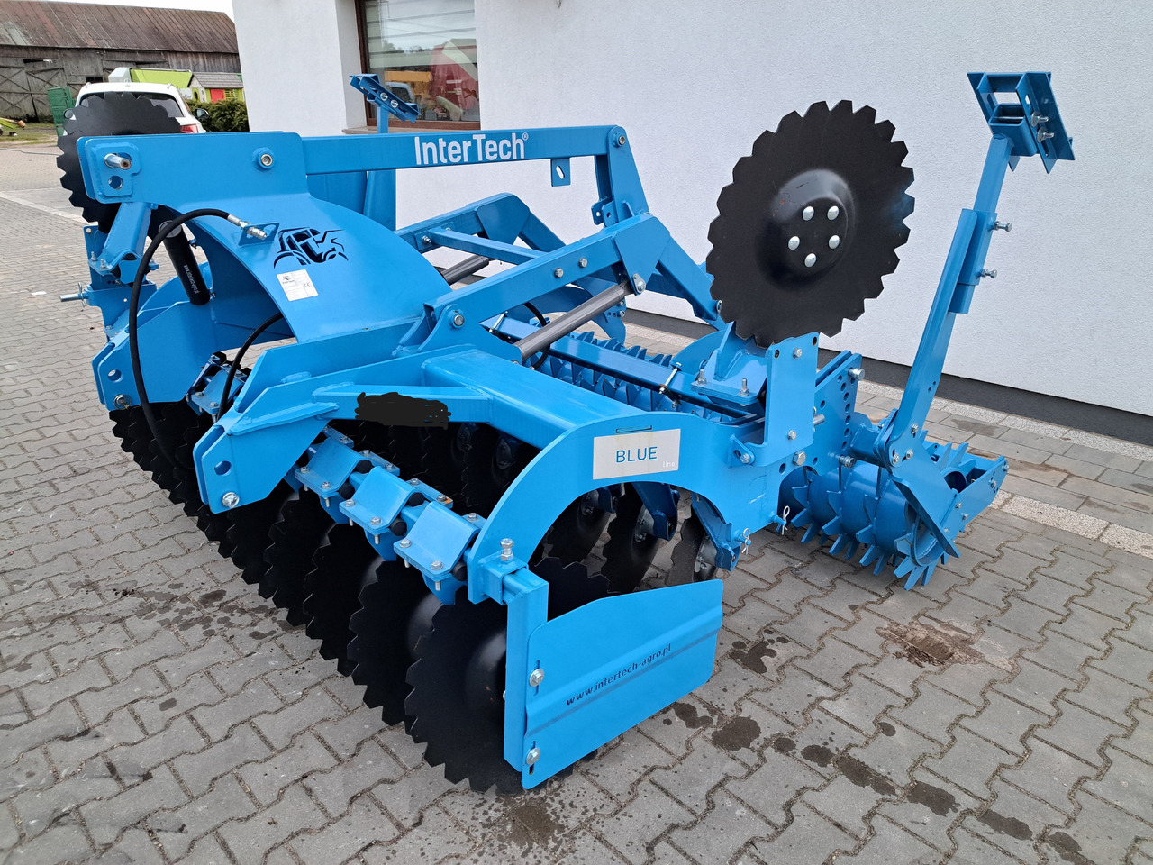 INTER-TECH 2.7m - Tanjurača: slika INTER-TECH 2.7m - Tanjurača INTER-TECH 2.7m - Tanjurača: slika INTER-TECH 2.7m - Tanjurača