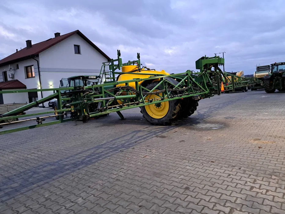 John Deere M944I - Vučena prskalica: slika John Deere M944I - Vučena prskalica John Deere M944I - Vučena prskalica: slika John Deere M944I - Vučena prskalica