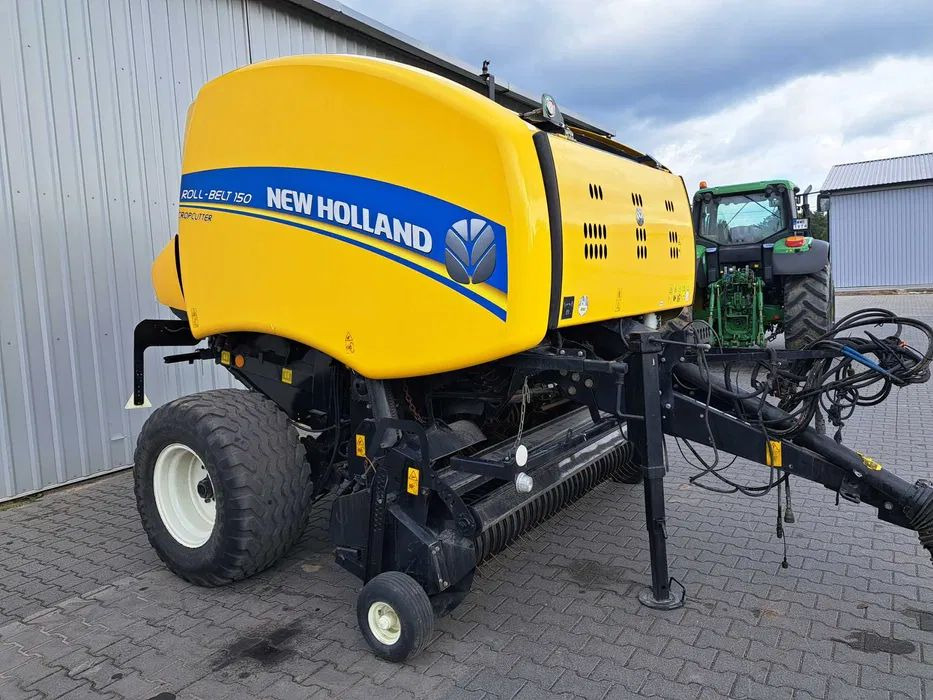 New Holland roll-belt 150 cropcutter - Rolo balirka: slika New Holland roll-belt 150 cropcutter - Rolo balirka New Holland roll-belt 150 cropcutter - Rolo balirka: slika New Holland roll-belt 150 cropcutter - Rolo balirka