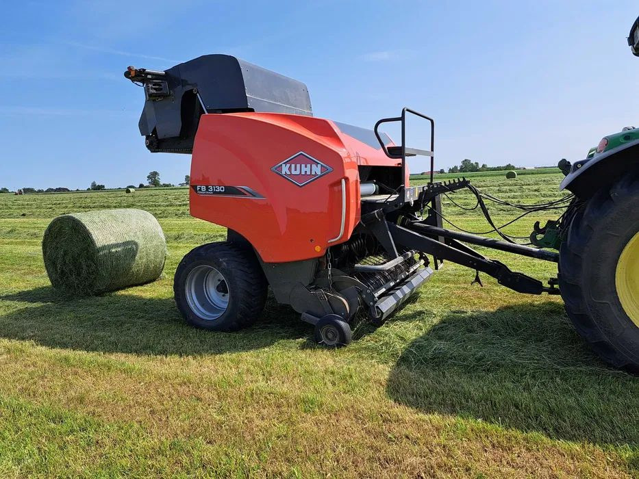 Prasa rolująca KUHN 3130 power track 2019 rok - Rolo balirka: slika  Prasa rolująca KUHN 3130 power track 2019 rok - Rolo balirka Prasa rolująca KUHN 3130 power track 2019 rok - Rolo balirka: slika  Prasa rolująca KUHN 3130 power track 2019 rok - Rolo balirka