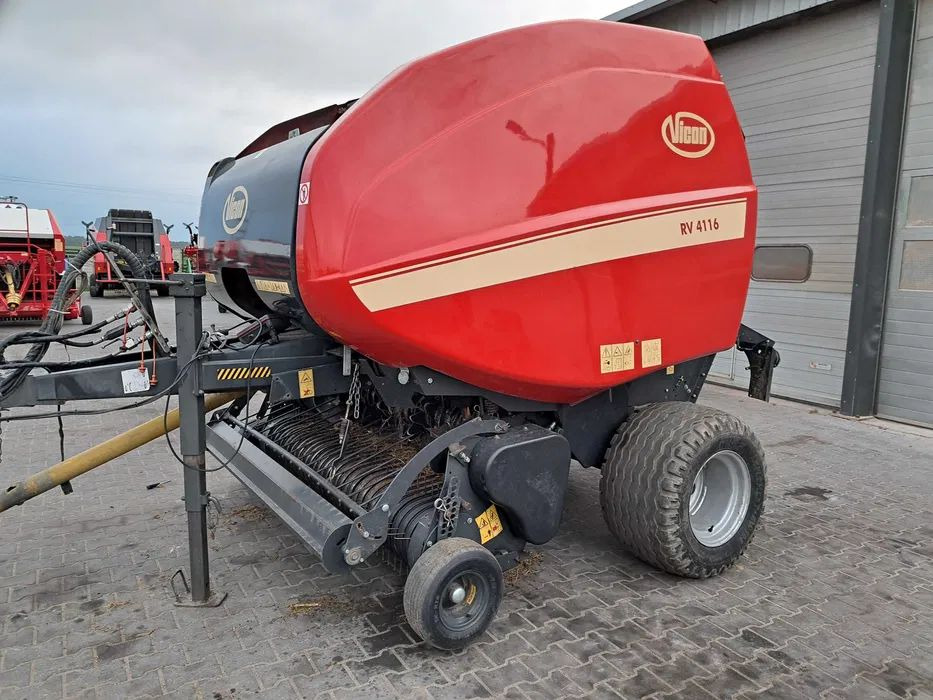Vicon RV 4116 - Rolo balirka: slika Vicon RV 4116 - Rolo balirka Vicon RV 4116 - Rolo balirka: slika Vicon RV 4116 - Rolo balirka