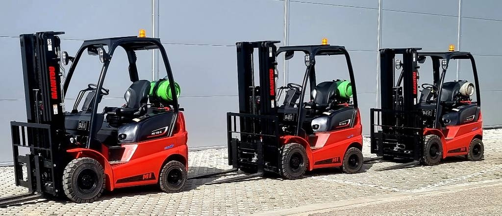 Manitou MI 18 G NEW DUPLEX 3300mm - Plinski viličar: slika Manitou MI 18 G NEW DUPLEX 3300mm - Plinski viličar Manitou MI 18 G NEW DUPLEX 3300mm - Plinski viličar: slika Manitou MI 18 G NEW DUPLEX 3300mm - Plinski viličar