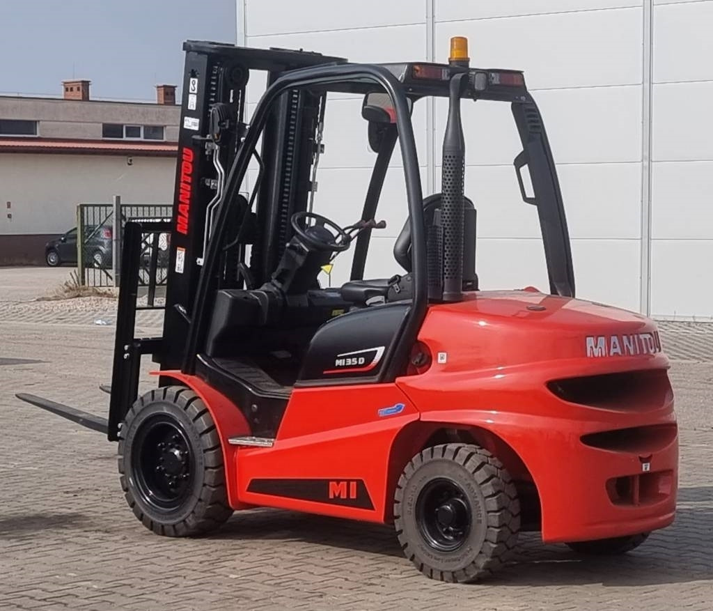 Manitou MI 35 D UNUSED - Diesel viličar: slika Manitou MI 35 D UNUSED - Diesel viličar Manitou MI 35 D UNUSED - Diesel viličar: slika Manitou MI 35 D UNUSED - Diesel viličar