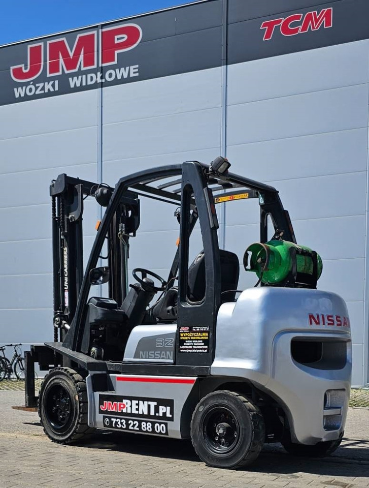 Nissan UG1D2A32LQ - Plinski viličar: slika Nissan UG1D2A32LQ - Plinski viličar Nissan UG1D2A32LQ - Plinski viličar: slika Nissan UG1D2A32LQ - Plinski viličar