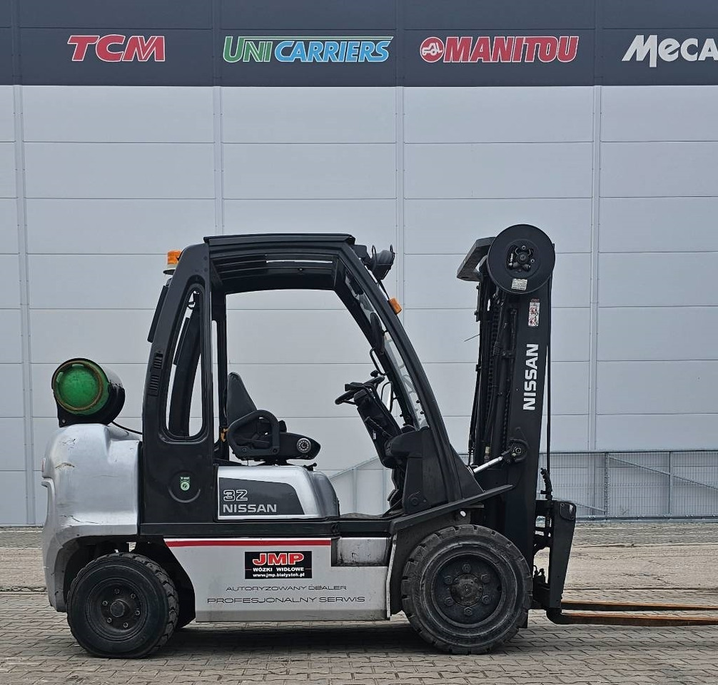 Nissan UG1D2A32LQ - Plinski viličar: slika Nissan UG1D2A32LQ - Plinski viličar Nissan UG1D2A32LQ - Plinski viličar: slika Nissan UG1D2A32LQ - Plinski viličar