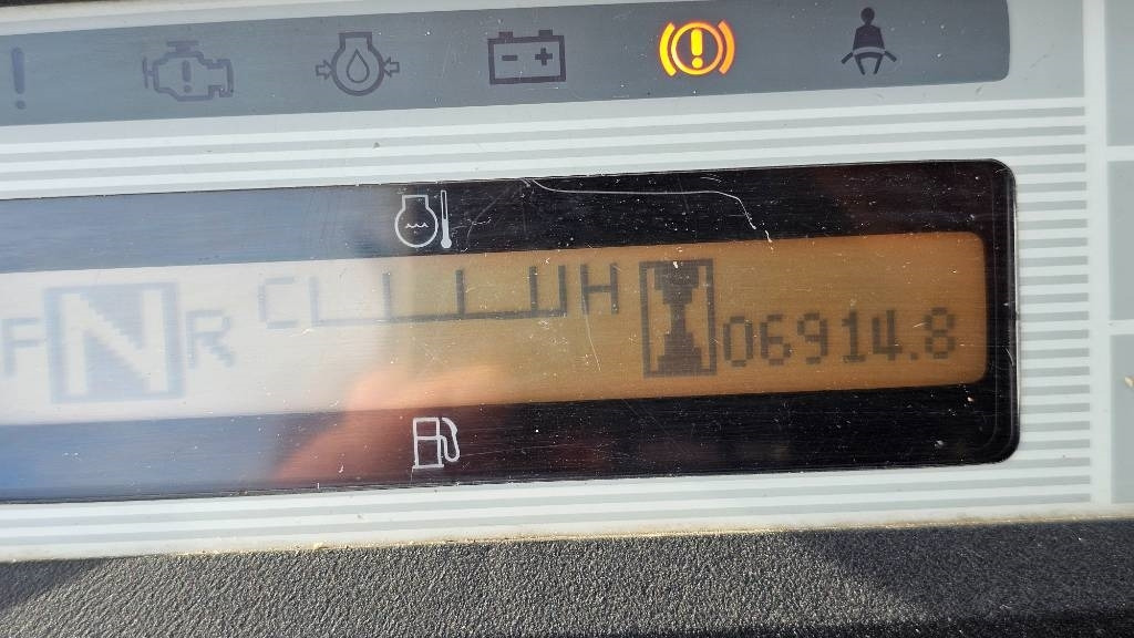 UniCarriers DX 18 P1D1A18LQ - Plinski viličar: slika UniCarriers DX 18 P1D1A18LQ - Plinski viličar UniCarriers DX 18 P1D1A18LQ - Plinski viličar: slika UniCarriers DX 18 P1D1A18LQ - Plinski viličar