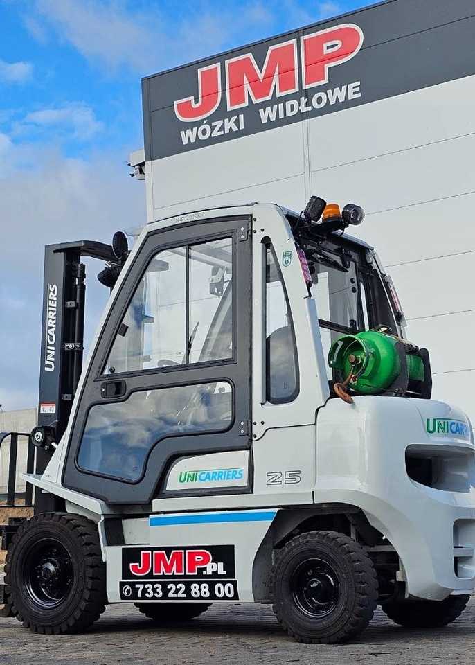 UniCarriers U1D2A25LQ DX25 - Plinski viličar: slika UniCarriers U1D2A25LQ DX25 - Plinski viličar UniCarriers U1D2A25LQ DX25 - Plinski viličar: slika UniCarriers U1D2A25LQ DX25 - Plinski viličar