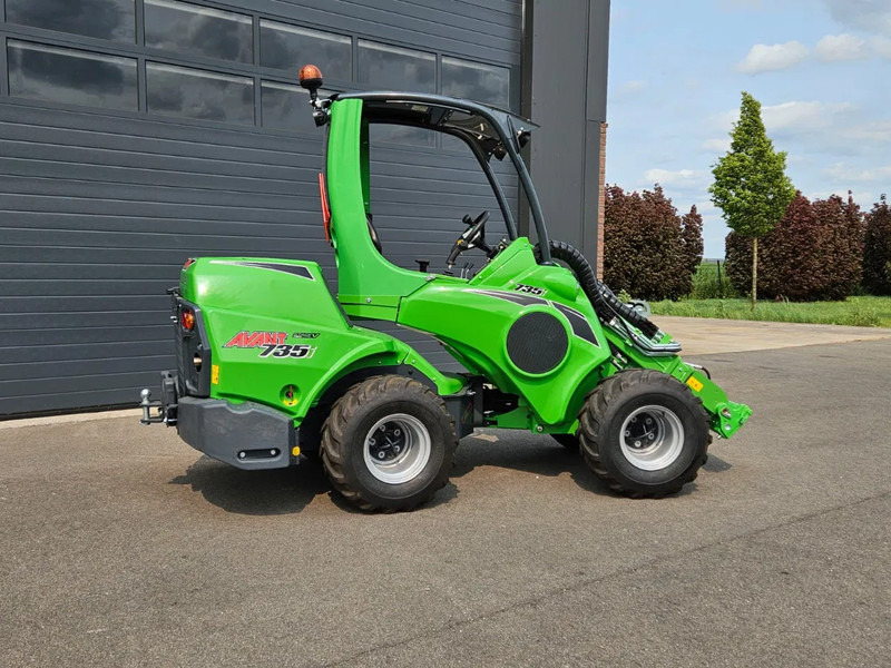 Avant 735i TDL + mini-shovel - Kompaktni utovarivač gusjeničar: slika Avant 735i TDL + mini-shovel - Kompaktni utovarivač gusjeničar Avant 735i TDL + mini-shovel - Kompaktni utovarivač gusjeničar: slika Avant 735i TDL + mini-shovel - Kompaktni utovarivač gusjeničar