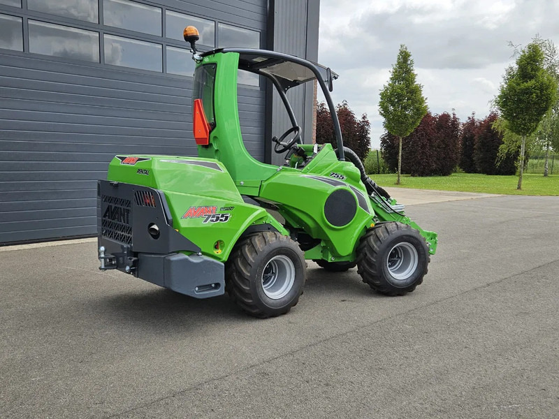 Avant 755i Rental mini-shovel - Kompaktni utovarivač gusjeničar: slika Avant 755i Rental mini-shovel - Kompaktni utovarivač gusjeničar Avant 755i Rental mini-shovel - Kompaktni utovarivač gusjeničar: slika Avant 755i Rental mini-shovel - Kompaktni utovarivač gusjeničar