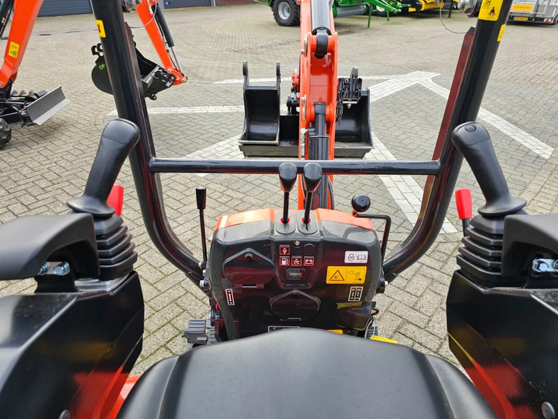 Kubota U10-5 - Mini bager: slika Kubota U10-5 - Mini bager Kubota U10-5 - Mini bager: slika Kubota U10-5 - Mini bager