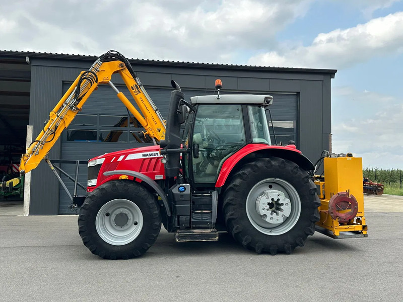 Massey Ferguson 6713S Dyna 6 - Traktor: slika Massey Ferguson 6713S Dyna 6 - Traktor Massey Ferguson 6713S Dyna 6 - Traktor: slika Massey Ferguson 6713S Dyna 6 - Traktor