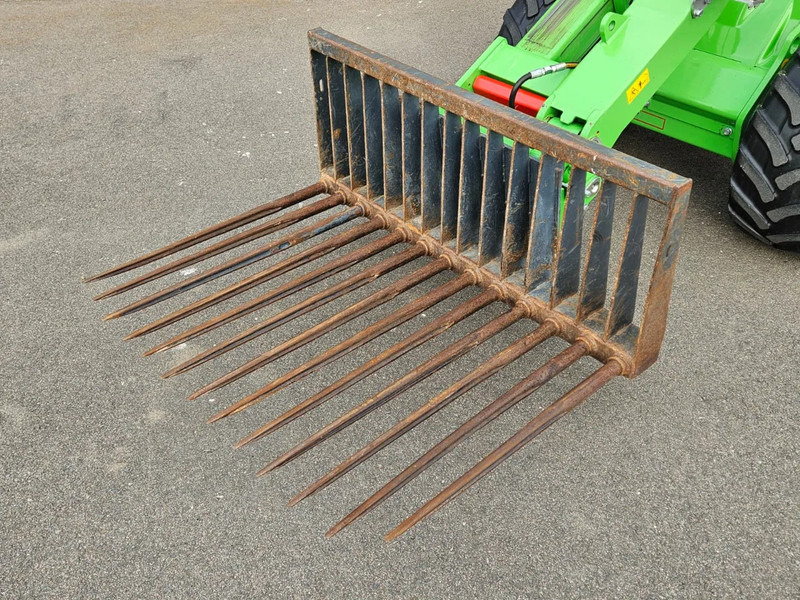 Avant Tegelriek - Priključak za Poljoprivredni strojevi: slika Avant Tegelriek - Priključak za Poljoprivredni strojevi Avant Tegelriek - Priključak za Poljoprivredni strojevi: slika Avant Tegelriek - Priključak za Poljoprivredni strojevi