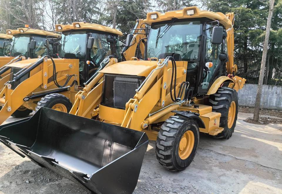 NEW MAXUS 3CX Backhoe Loader Only 150,000 PLN 2025 Model | НОВИЙ MAXUS 3CX Екскаватор-навантажувач Тільки 150,000 грн Модель 2025 рік - Rovokopač-utovarivač: slika NEW MAXUS 3CX Backhoe Loader Only 150,000 PLN 2025 Model | НОВИЙ MAXUS 3CX Екскаватор-навантажувач Тільки 150,000 грн Модель 2025 рік - Rovokopač-utovarivač NEW MAXUS 3CX Backhoe Loader Only 150,000 PLN 2025 Model | НОВИЙ MAXUS 3CX Екскаватор-навантажувач Тільки 150,000 грн Модель 2025 рік - Rovokopač-utovarivač: slika NEW MAXUS 3CX Backhoe Loader Only 150,000 PLN 2025 Model | НОВИЙ MAXUS 3CX Екскаватор-навантажувач Тільки 150,000 грн Модель 2025 рік - Rovokopač-utovarivač