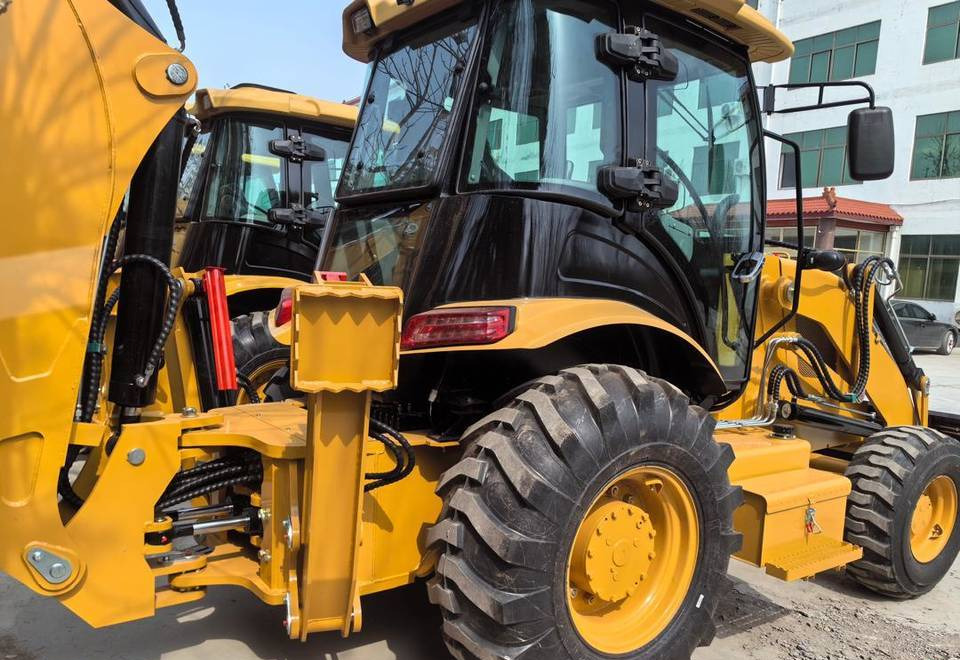 NEW MAXUS 3CX Backhoe Loader Only 150,000 PLN 2025 Model | НОВИЙ MAXUS 3CX Екскаватор-навантажувач Тільки 150,000 грн Модель 2025 рік - Rovokopač-utovarivač: slika NEW MAXUS 3CX Backhoe Loader Only 150,000 PLN 2025 Model | НОВИЙ MAXUS 3CX Екскаватор-навантажувач Тільки 150,000 грн Модель 2025 рік - Rovokopač-utovarivač NEW MAXUS 3CX Backhoe Loader Only 150,000 PLN 2025 Model | НОВИЙ MAXUS 3CX Екскаватор-навантажувач Тільки 150,000 грн Модель 2025 рік - Rovokopač-utovarivač: slika NEW MAXUS 3CX Backhoe Loader Only 150,000 PLN 2025 Model | НОВИЙ MAXUS 3CX Екскаватор-навантажувач Тільки 150,000 грн Модель 2025 рік - Rovokopač-utovarivač