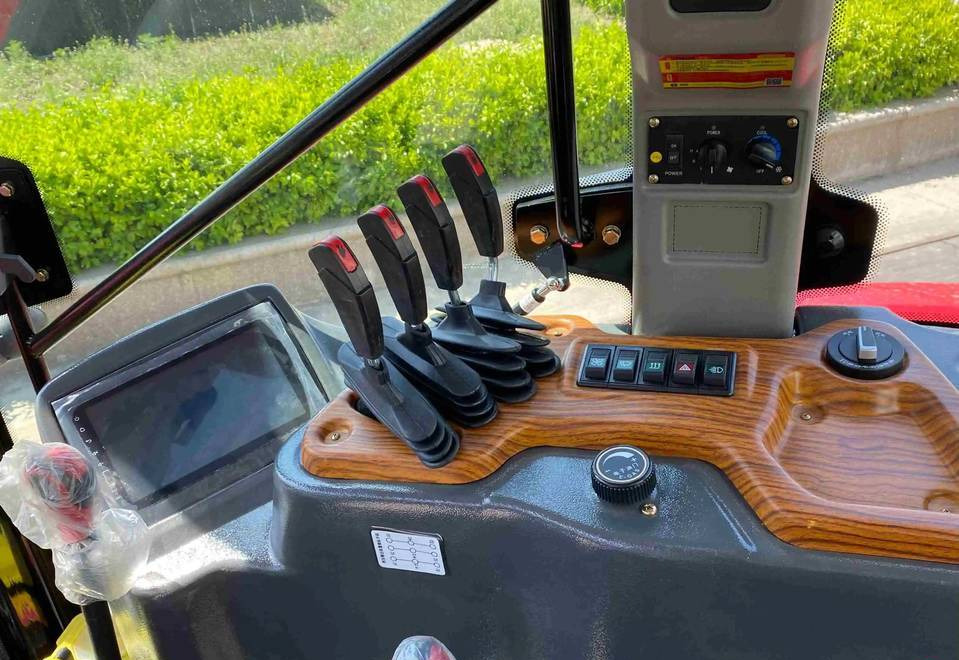 NEW Tractor 180 HP 4x4 MAXUS Warranty up to 10 Years НОВИЙ Трактор 180 К.с. 4x4 MAXUS Гарантія до 10 Років NOWY Ciągnik 180 KM 4x4 MAXUS Gwarancja do 10 LAT - Traktor: slika NEW Tractor 180 HP 4x4 MAXUS Warranty up to 10 Years НОВИЙ Трактор 180 К.с. 4x4 MAXUS Гарантія до 10 Років NOWY Ciągnik 180 KM 4x4 MAXUS Gwarancja do 10 LAT - Traktor NEW Tractor 180 HP 4x4 MAXUS Warranty up to 10 Years НОВИЙ Трактор 180 К.с. 4x4 MAXUS Гарантія до 10 Років NOWY Ciągnik 180 KM 4x4 MAXUS Gwarancja do 10 LAT - Traktor: slika NEW Tractor 180 HP 4x4 MAXUS Warranty up to 10 Years НОВИЙ Трактор 180 К.с. 4x4 MAXUS Гарантія до 10 Років NOWY Ciągnik 180 KM 4x4 MAXUS Gwarancja do 10 LAT - Traktor