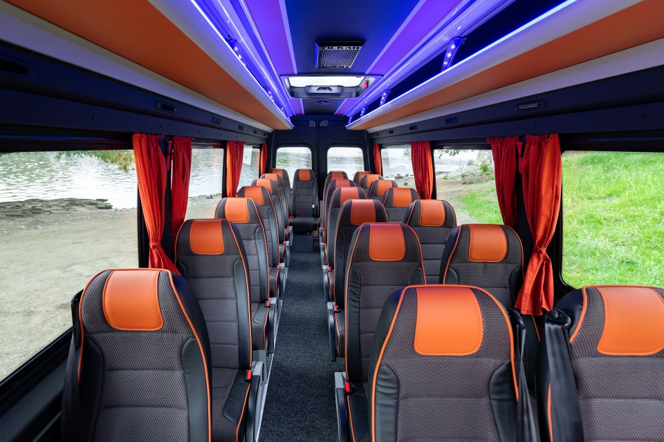 Mercedes-Benz Sprinter Comfort - Minibus, Putnički kombi: slika Mercedes-Benz Sprinter Comfort - Minibus, Putnički kombi Mercedes-Benz Sprinter Comfort - Minibus, Putnički kombi: slika Mercedes-Benz Sprinter Comfort - Minibus, Putnički kombi