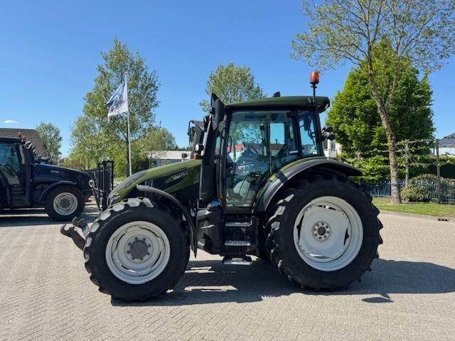 Valtra G125 Ecopower Active, 2022, 1815 uur! - Traktor: slika Valtra G125 Ecopower Active, 2022, 1815 uur! - Traktor Valtra G125 Ecopower Active, 2022, 1815 uur! - Traktor: slika Valtra G125 Ecopower Active, 2022, 1815 uur! - Traktor