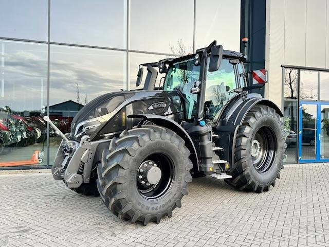 Valtra Q225 Alle opties! ook twintrac! - Traktor: slika Valtra Q225 Alle opties! ook twintrac! - Traktor Valtra Q225 Alle opties! ook twintrac! - Traktor: slika Valtra Q225 Alle opties! ook twintrac! - Traktor
