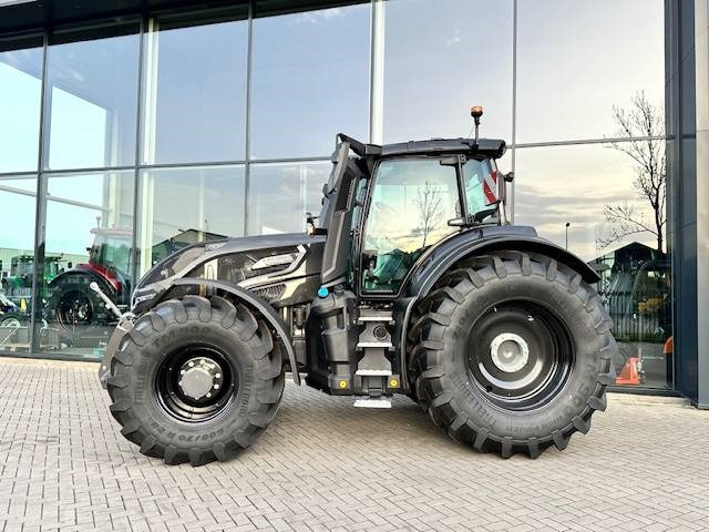 Valtra Q225 Alle opties! ook twintrac! - Traktor: slika Valtra Q225 Alle opties! ook twintrac! - Traktor Valtra Q225 Alle opties! ook twintrac! - Traktor: slika Valtra Q225 Alle opties! ook twintrac! - Traktor