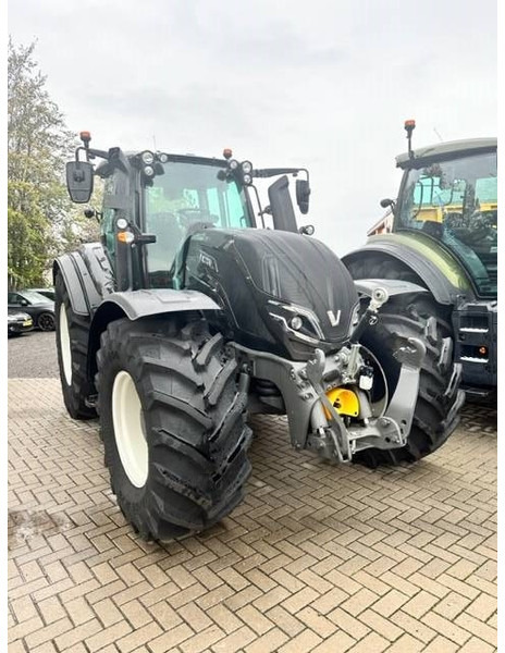 Valtra T175 Ecpower Active, 321 hours! - Traktor: slika Valtra T175 Ecpower Active, 321 hours! - Traktor Valtra T175 Ecpower Active, 321 hours! - Traktor: slika Valtra T175 Ecpower Active, 321 hours! - Traktor