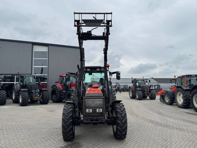 Zakup Valtra Valmet 6650 Hitech, voorlader, vloeistofkoppeling Valtra Valmet 6650 Hitech, voorlader, vloeistofkoppeling: slika Zakup Valtra Valmet 6650 Hitech, voorlader, vloeistofkoppeling Valtra Valmet 6650 Hitech, voorlader, vloeistofkoppeling