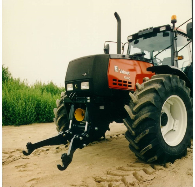 Valtra Valmet Zuidberg Fronthef - Traktor: slika Valtra Valmet Zuidberg Fronthef - Traktor Valtra Valmet Zuidberg Fronthef - Traktor: slika Valtra Valmet Zuidberg Fronthef - Traktor