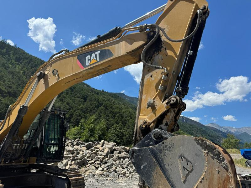 Caterpillar 336EL ME - Bager gusjeničar: slika Caterpillar 336EL ME - Bager gusjeničar Caterpillar 336EL ME - Bager gusjeničar: slika Caterpillar 336EL ME - Bager gusjeničar