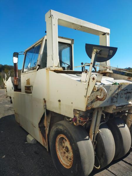 Caterpillar PS300 - Pneumatski valjak: slika Caterpillar PS300 - Pneumatski valjak Caterpillar PS300 - Pneumatski valjak: slika Caterpillar PS300 - Pneumatski valjak