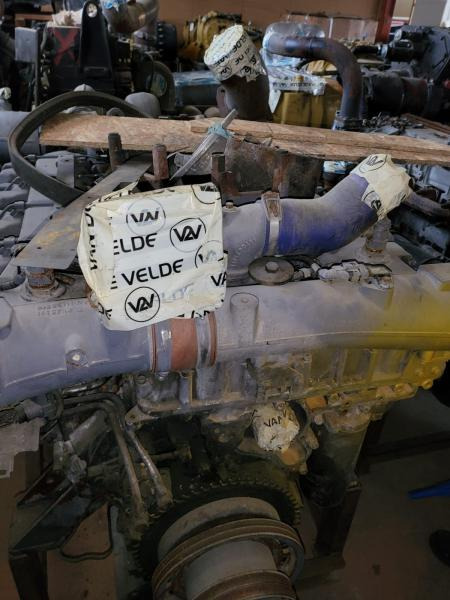 Deutz CD 2015 V08 - Motor za Građevinski strojevi: slika Deutz CD 2015 V08 - Motor za Građevinski strojevi Deutz CD 2015 V08 - Motor za Građevinski strojevi: slika Deutz CD 2015 V08 - Motor za Građevinski strojevi