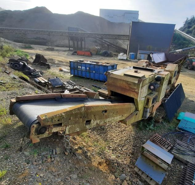 Extec JAW CRUSHER - Čeljusna drobilica: slika Extec JAW CRUSHER - Čeljusna drobilica Extec JAW CRUSHER - Čeljusna drobilica: slika Extec JAW CRUSHER - Čeljusna drobilica