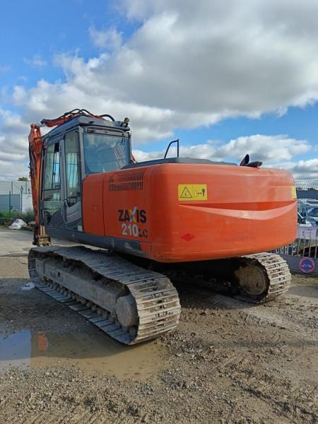 Hitachi ZX210LC-3 - Bager gusjeničar: slika Hitachi ZX210LC-3 - Bager gusjeničar Hitachi ZX210LC-3 - Bager gusjeničar: slika Hitachi ZX210LC-3 - Bager gusjeničar