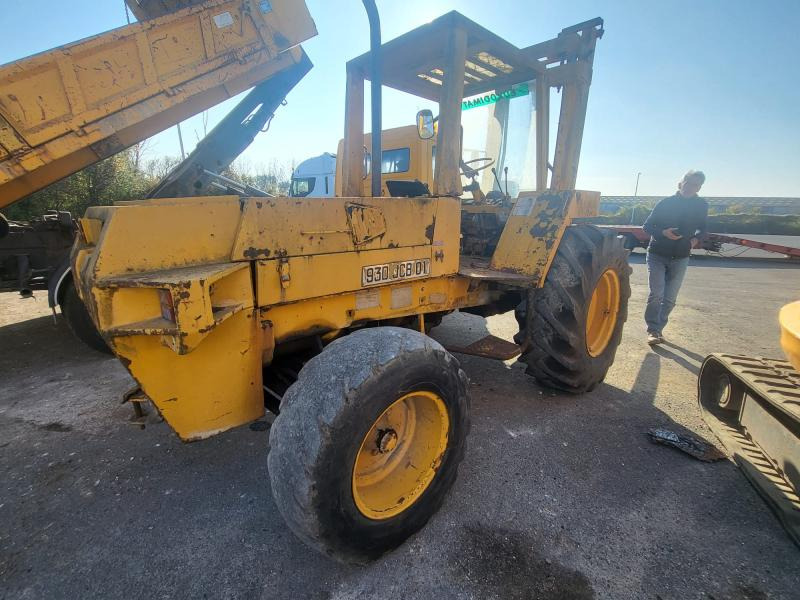 JCB 930 - Diesel viličar: slika JCB 930 - Diesel viličar JCB 930 - Diesel viličar: slika JCB 930 - Diesel viličar