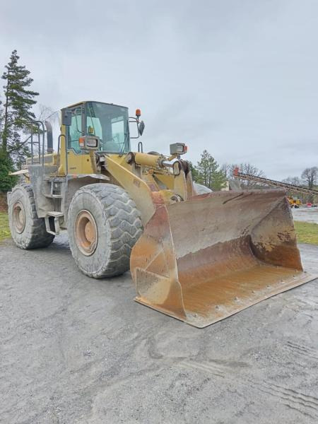 Komatsu WA420 - Utovarivač na kotačima: slika Komatsu WA420 - Utovarivač na kotačima Komatsu WA420 - Utovarivač na kotačima: slika Komatsu WA420 - Utovarivač na kotačima