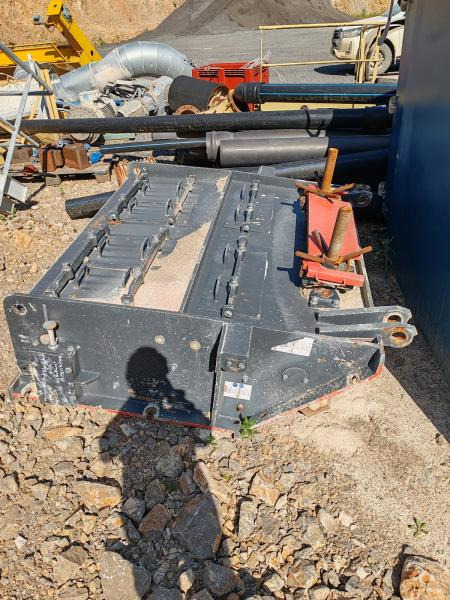 Sandvik GM420-14 - Udarna drobilica: slika Sandvik GM420-14 - Udarna drobilica Sandvik GM420-14 - Udarna drobilica: slika Sandvik GM420-14 - Udarna drobilica