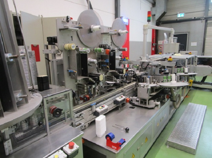 BECHER ETIKETTIERANLAGE SCHLEUTER GU 4S 6 - Stroj za pakiranje: slika BECHER ETIKETTIERANLAGE SCHLEUTER GU 4S 6 - Stroj za pakiranje BECHER ETIKETTIERANLAGE SCHLEUTER GU 4S 6 - Stroj za pakiranje: slika BECHER ETIKETTIERANLAGE SCHLEUTER GU 4S 6 - Stroj za pakiranje