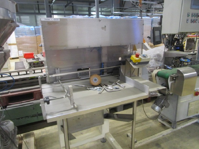 DECKEL ETIKETTIER ANLAGE (Zweckform mit Schleuter Etiketenspender) - Stroj za pakiranje: slika DECKEL ETIKETTIER ANLAGE (Zweckform mit Schleuter Etiketenspender) - Stroj za pakiranje DECKEL ETIKETTIER ANLAGE (Zweckform mit Schleuter Etiketenspender) - Stroj za pakiranje: slika DECKEL ETIKETTIER ANLAGE (Zweckform mit Schleuter Etiketenspender) - Stroj za pakiranje