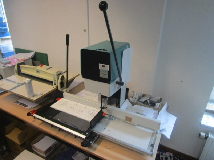 EINSPINDELBOHRMASCHINE NAGEL CITOBORMA 180 - Tiskarski stroj: slika EINSPINDELBOHRMASCHINE NAGEL CITOBORMA 180 - Tiskarski stroj EINSPINDELBOHRMASCHINE NAGEL CITOBORMA 180 - Tiskarski stroj: slika EINSPINDELBOHRMASCHINE NAGEL CITOBORMA 180 - Tiskarski stroj