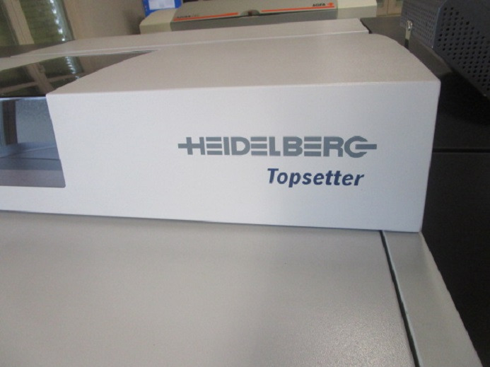 HB TOPSETTER (52 & 74 – SOFTWARE LIZENZ FÜR BEIDE FORMATE) - Tiskarski stroj: slika HB TOPSETTER (52 & 74 – SOFTWARE LIZENZ FÜR BEIDE FORMATE) - Tiskarski stroj HB TOPSETTER (52 & 74 – SOFTWARE LIZENZ FÜR BEIDE FORMATE) - Tiskarski stroj: slika HB TOPSETTER (52 & 74 – SOFTWARE LIZENZ FÜR BEIDE FORMATE) - Tiskarski stroj