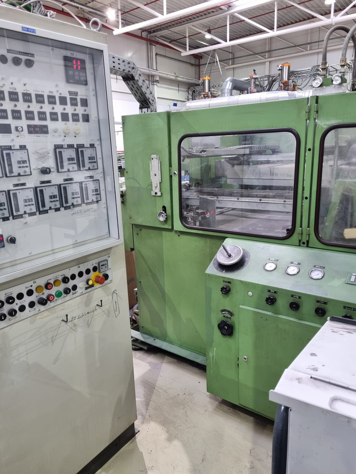 ILLIG THERMOFORMMASCHINE RDM 37/10 - Stroj za pakiranje: slika ILLIG THERMOFORMMASCHINE RDM 37/10 - Stroj za pakiranje ILLIG THERMOFORMMASCHINE RDM 37/10 - Stroj za pakiranje: slika ILLIG THERMOFORMMASCHINE RDM 37/10 - Stroj za pakiranje