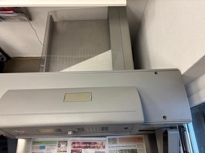 POLAR 66 - Stroj za rezanje papira: slika POLAR 66 - Stroj za rezanje papira POLAR 66 - Stroj za rezanje papira: slika POLAR 66 - Stroj za rezanje papira