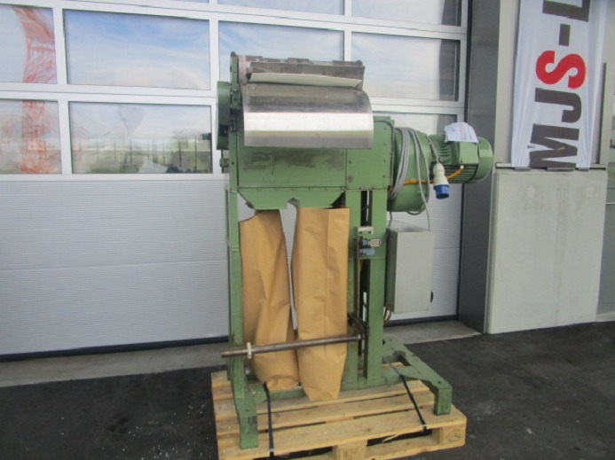 REST FOLIEN MÜHLE NR.11 - Stroj za pakiranje: slika REST FOLIEN MÜHLE NR.11 - Stroj za pakiranje REST FOLIEN MÜHLE NR.11 - Stroj za pakiranje: slika REST FOLIEN MÜHLE NR.11 - Stroj za pakiranje